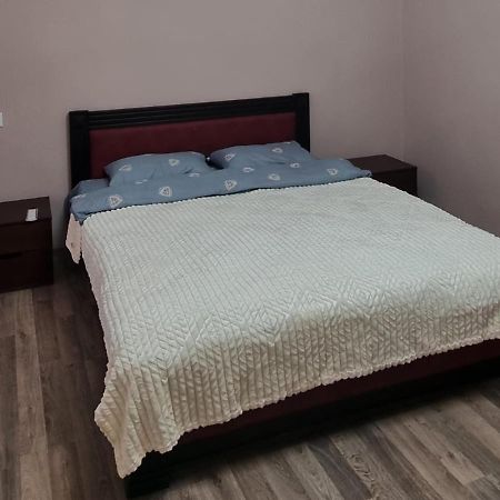 Затишна Квартира В Центрі Міста 捷尔诺波尔 外观 照片